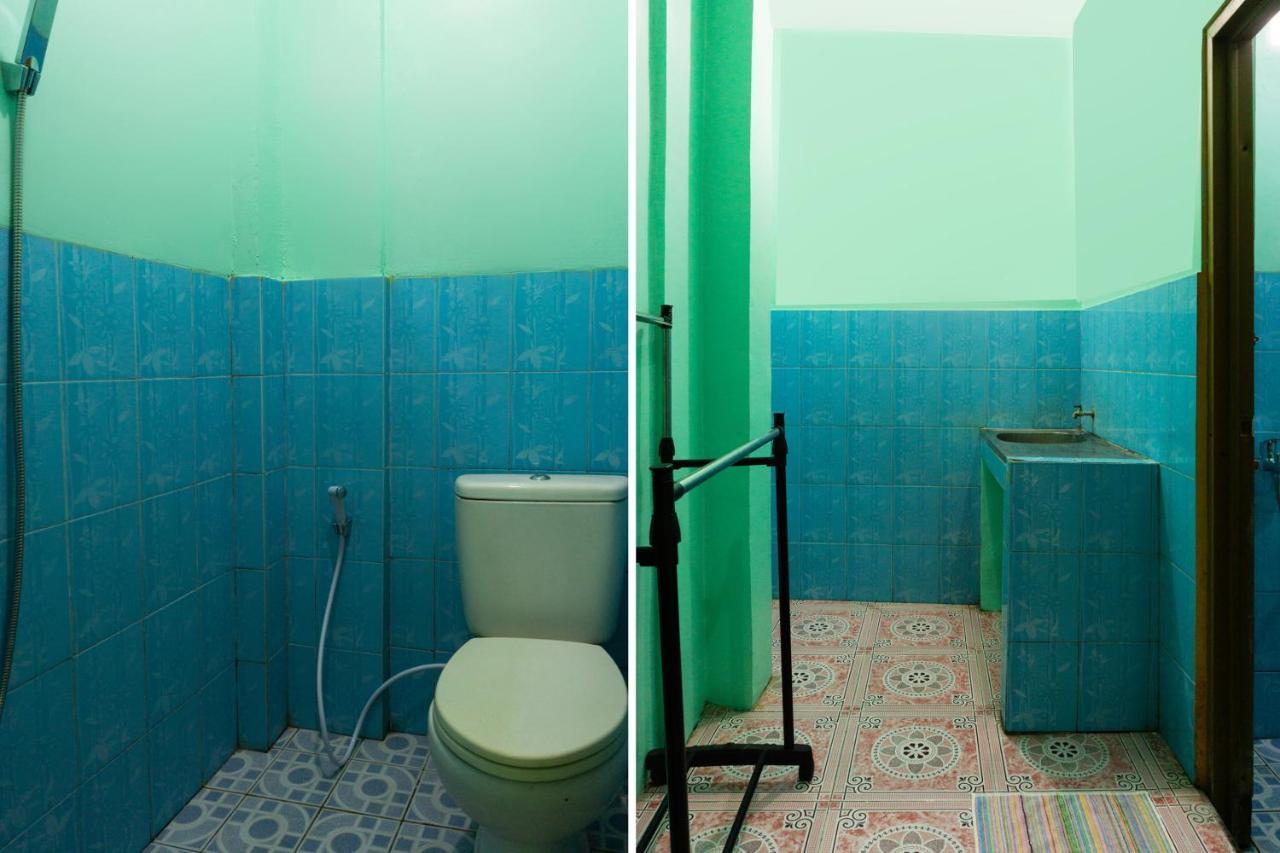 Oyo 3095 Semarapura Homestay Makassar Buitenkant foto